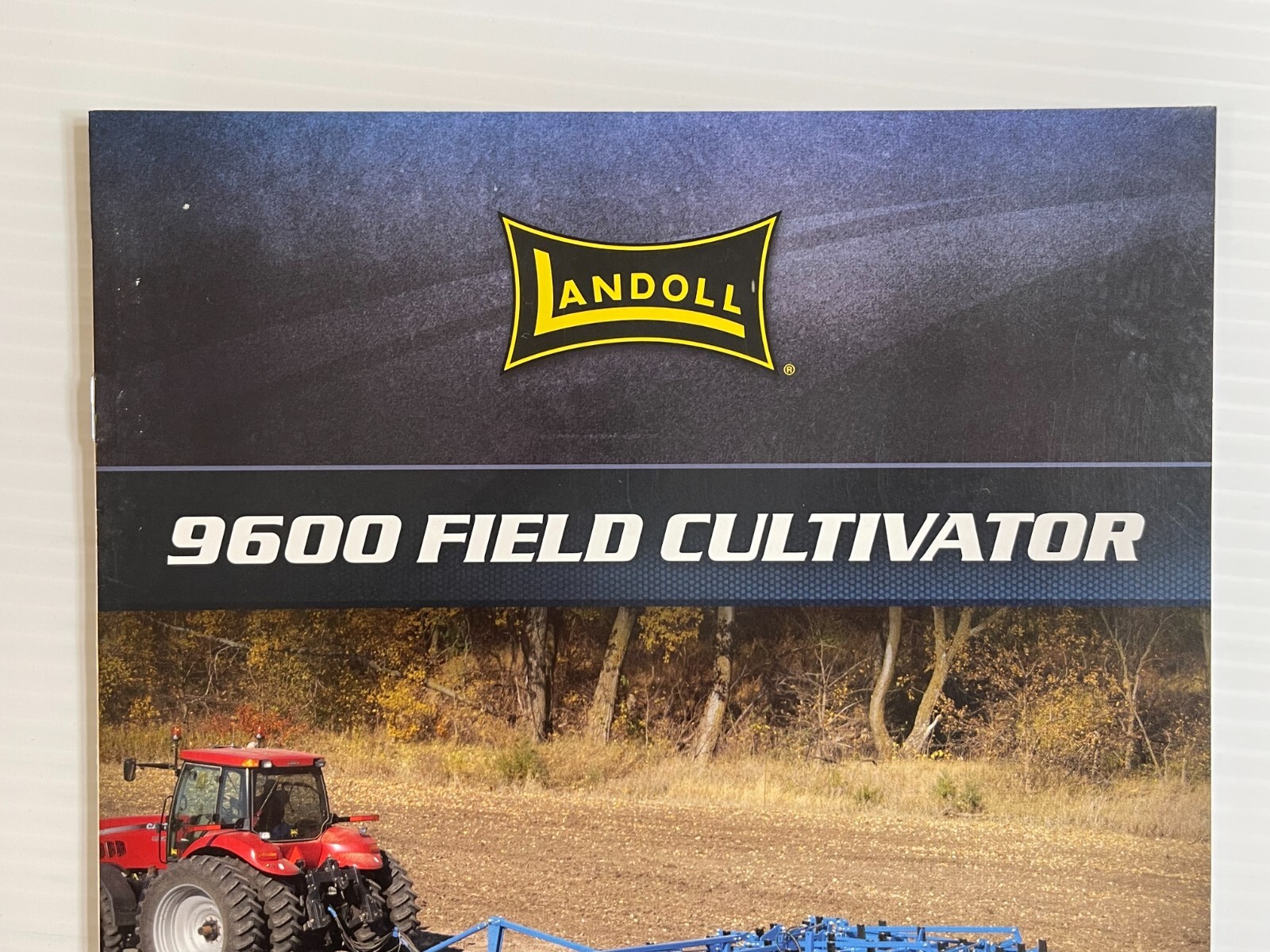 Landoll – 9600 Field Cultivator – Sales Brochure *Original 2010s Brochure*