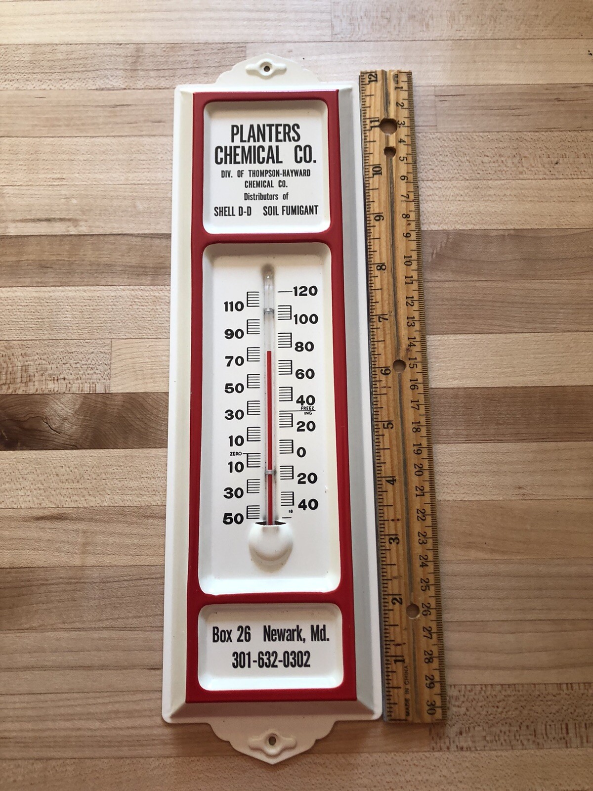 Vintage Planters Chemical Co. Tin Thermometer Sign Maryland /Delaware