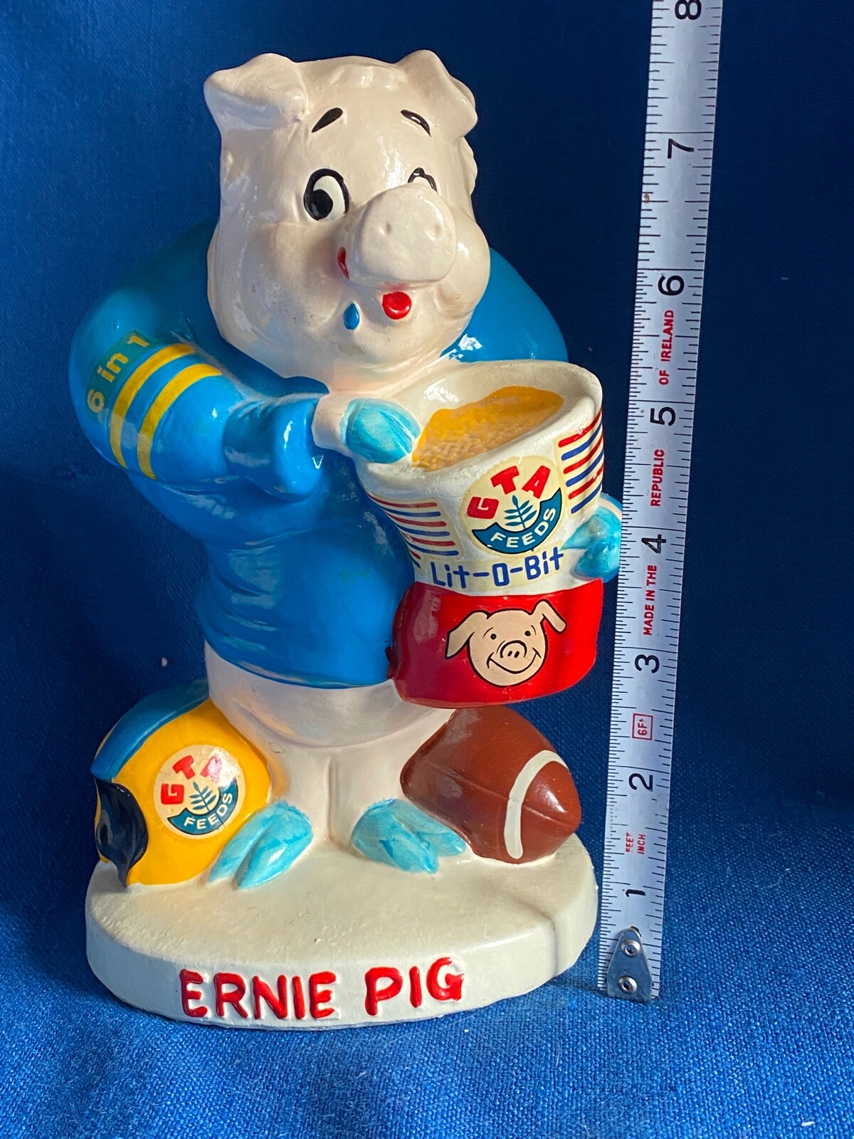 Vintage 1960s Ernie Pig GTA Feeds Advertising Figure Bank Football Chalkware VG