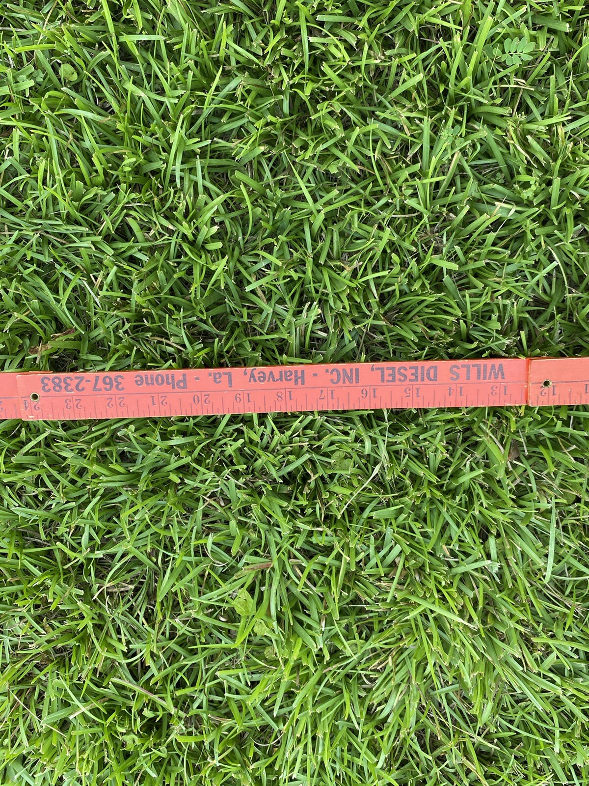 VINTAGE ADVERTISING HINGED YARDSTICK WILLS DIESEL HARVEY LOUISIANA DEUTZ ENGINES