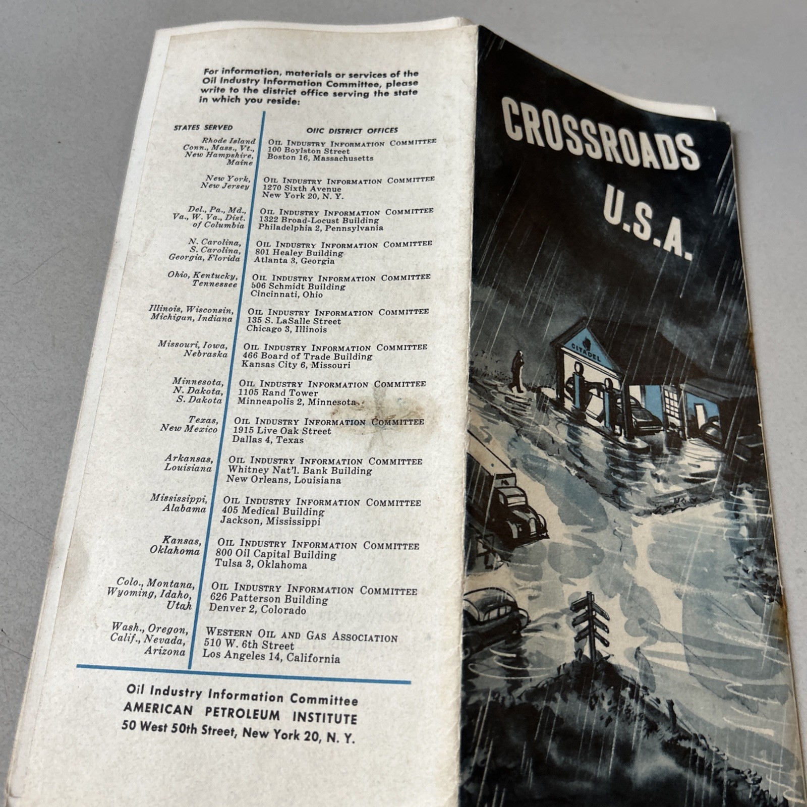 Brochure Crossroads USA produced By Oil Industry Information Committee 1940’s