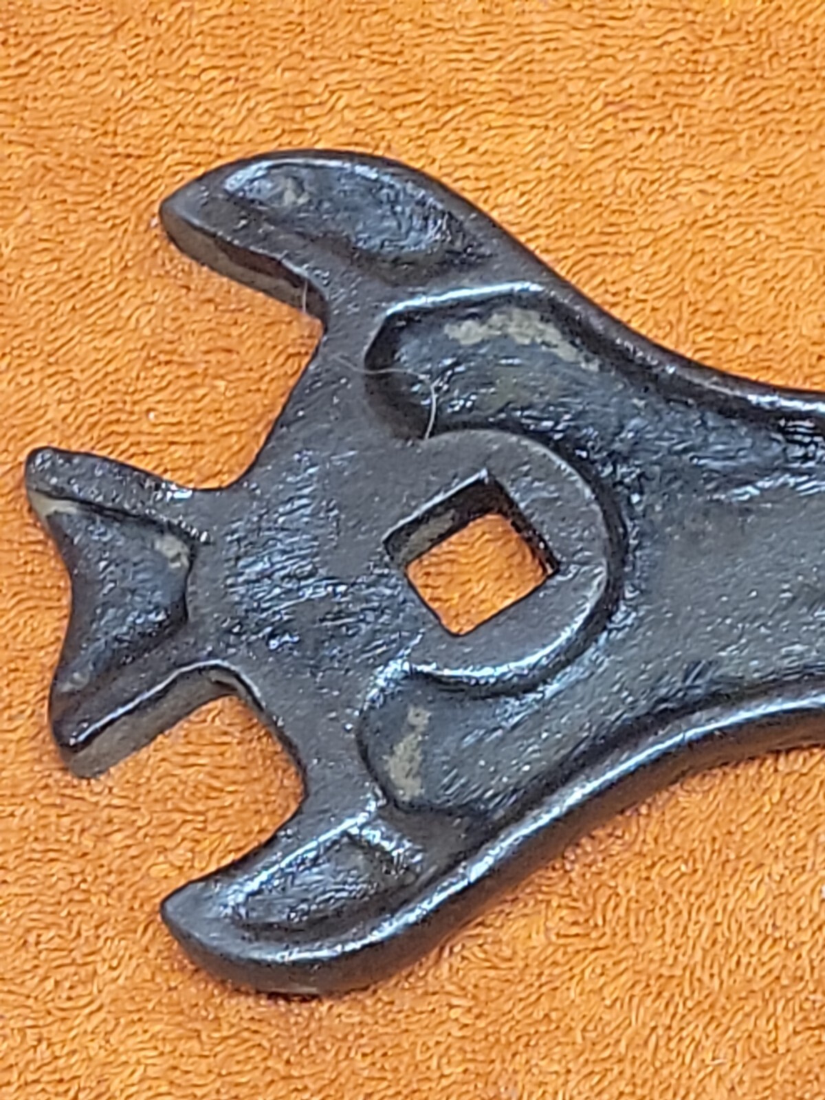 H•Vintage 14″ La Crosse Plow Co. K29 Wrench- Back Side Ruler Marked – Nice