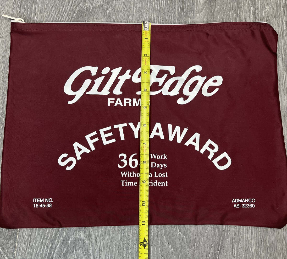 Gilt Edge Farms Safety Award 365 Days Without Lost Time Accident Pouch Bag
