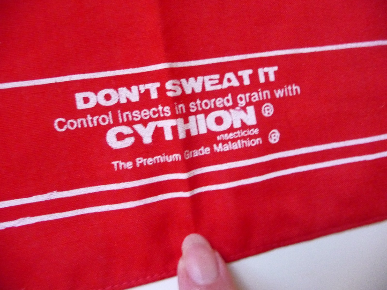 CYTHION SCARF RED WHITE CLOTH DON’T SWEAT IT Hanky Do-Rag AGRICULTURE PROMO.