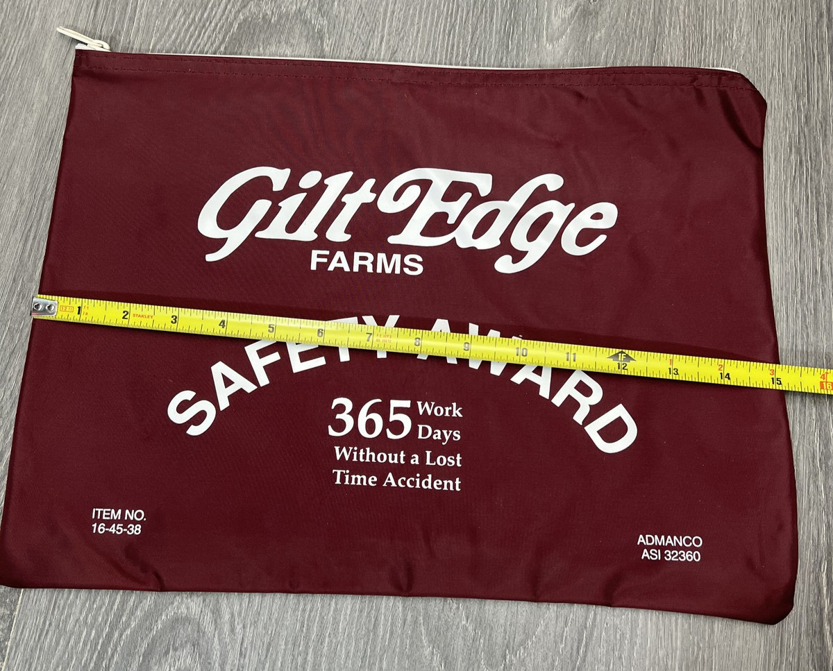 Gilt Edge Farms Safety Award 365 Days Without Lost Time Accident Pouch Bag
