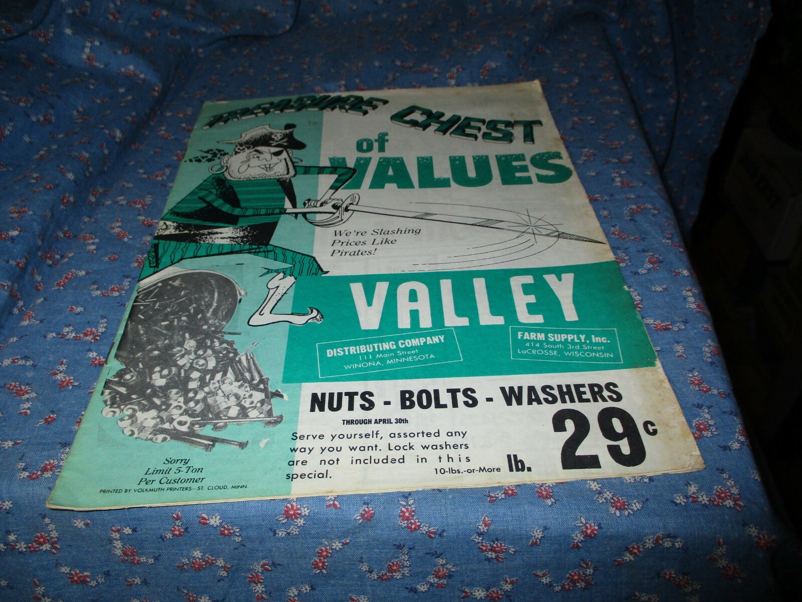 Valley Distribu Winona Minn Farm Supply LaCrosse Wis Catalog Unknown Year 16 pgs