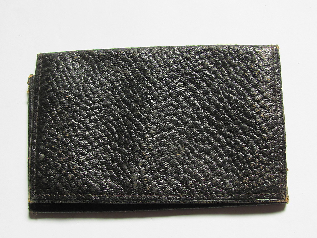 ANTIQUE ADVERTISING WALLET MEMBER IL FARM RETAIL IMPLEMENT & VEHICLE DEALER
