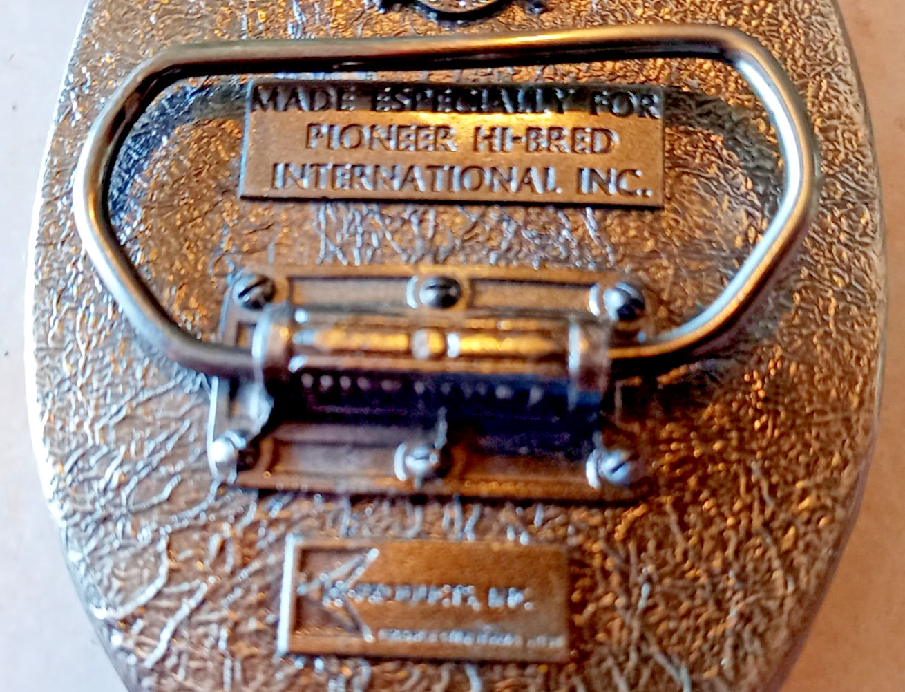 The Great American Buckle Co. K Products Belt Buckle FARMING Pioneer Hi-Bred