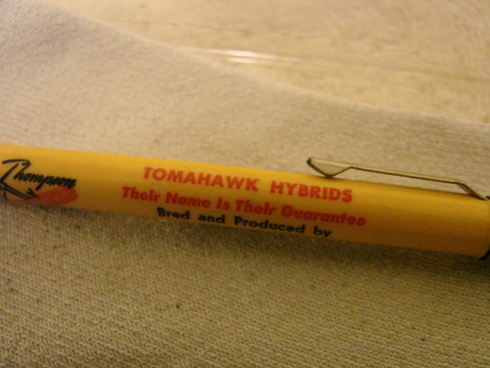 TOMAHAWK HYBRIDS BELMOND IOWA THOMPSON CORN CO. MECHANICAL PENCIL