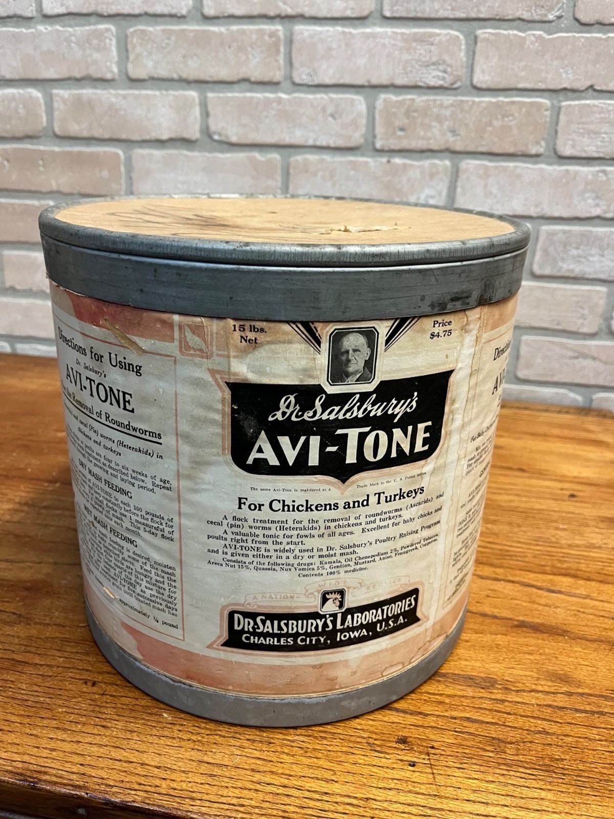 Vintage 1940s Dr. Salsbury’s Avi-Tone Poultry Feed Treatment Advertising Can
