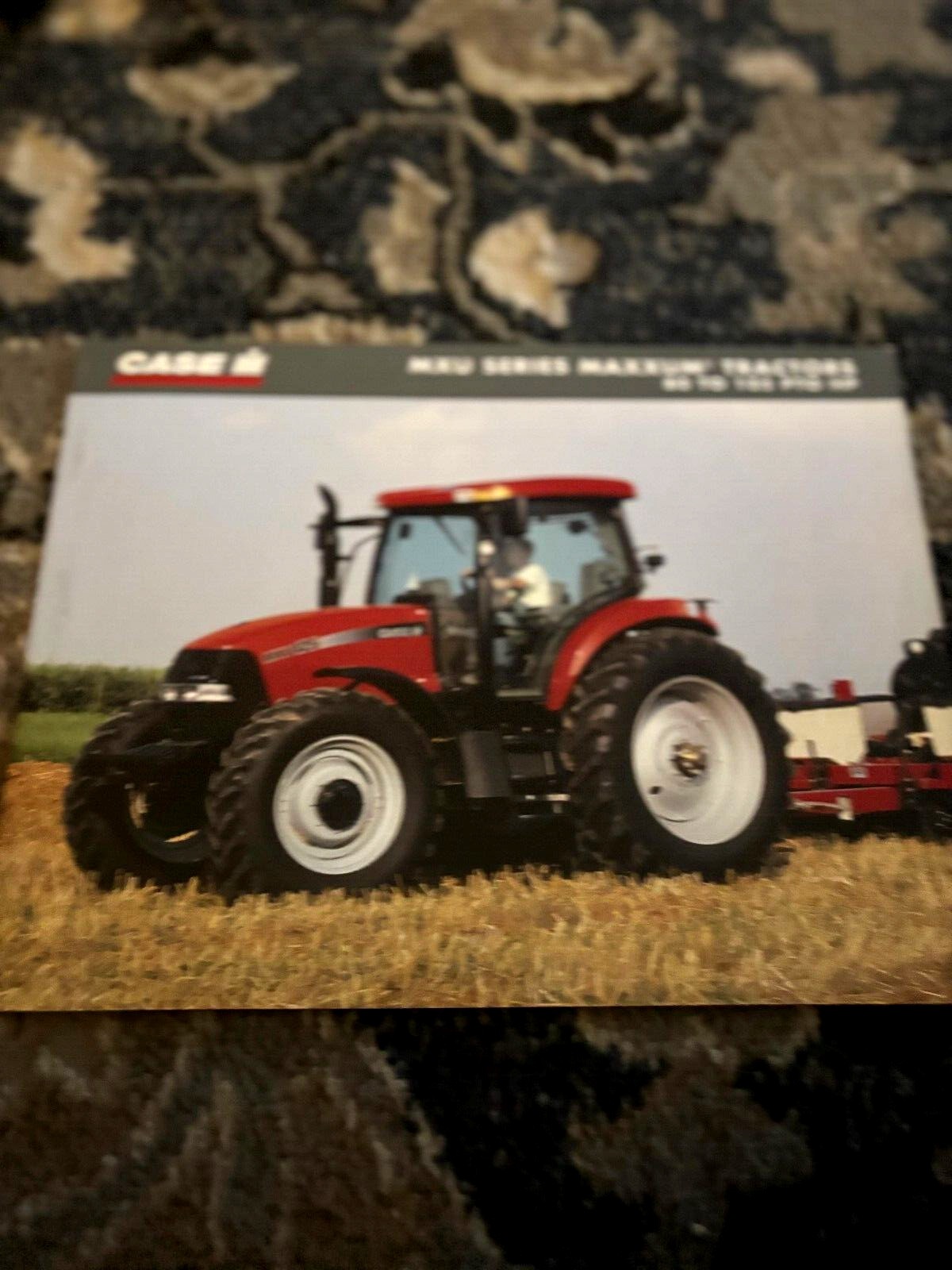 Case International MXU Series Maxxum Tractors For 2003 Brochure FCCA24