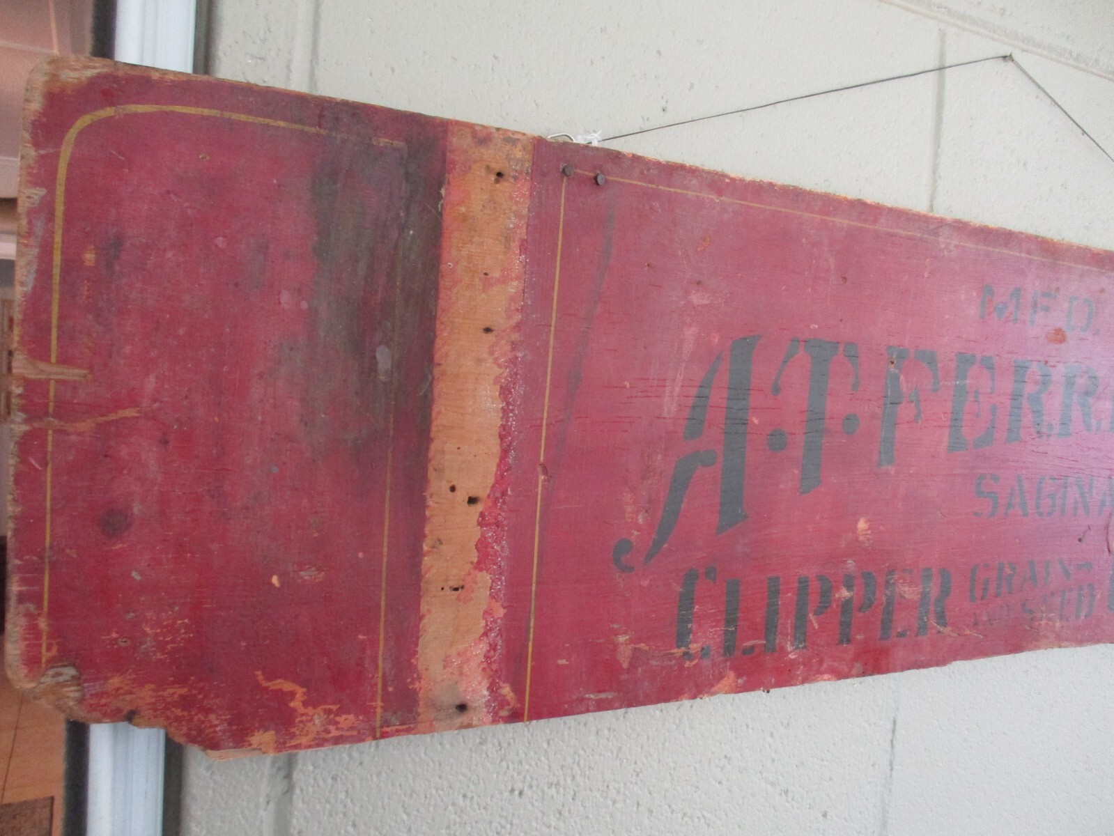 A.T.FERRELL & CO. CLIPPER & GRAIN CLEANER 1800’S WOOD SIGN SAGINAW MICHIGAN RARE