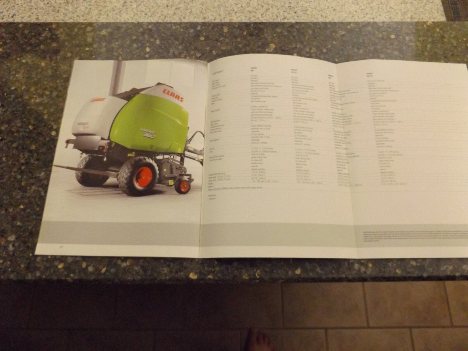 CLAAS VARIANT 380 RC, 380, 360 RC, 360, LIT # COA 25 2008
