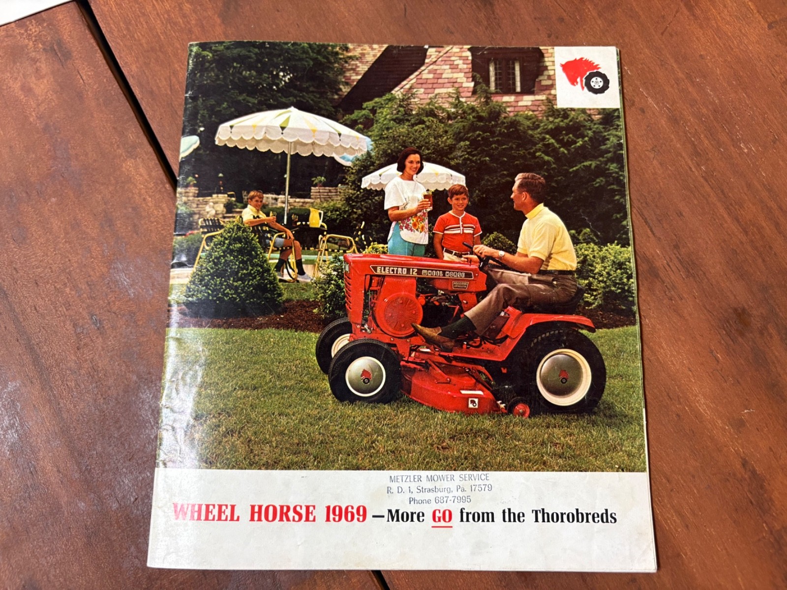 1969 Wheel Horse Garden Tractor Sales Brochure Electro 12 Charger 10 12