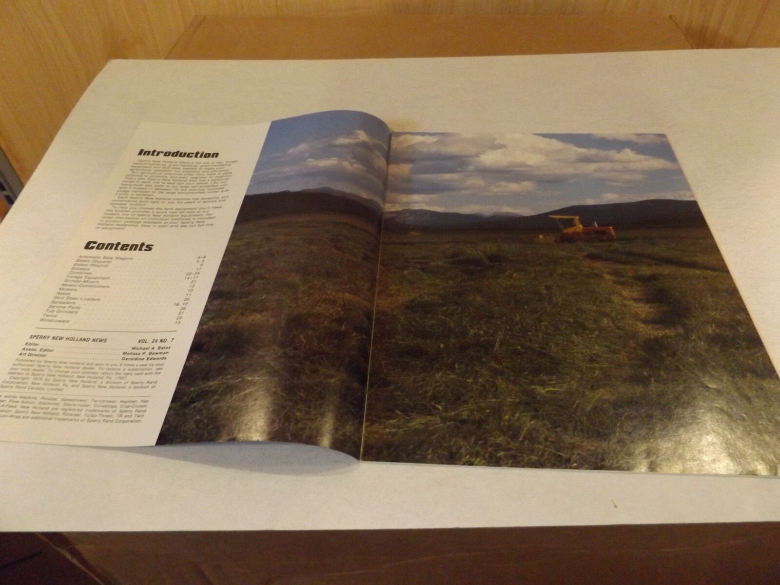 1979 SPERRY NEW HOLLAND EQUIPMENT BUYER’S GUIDE , LIT # 6175157
