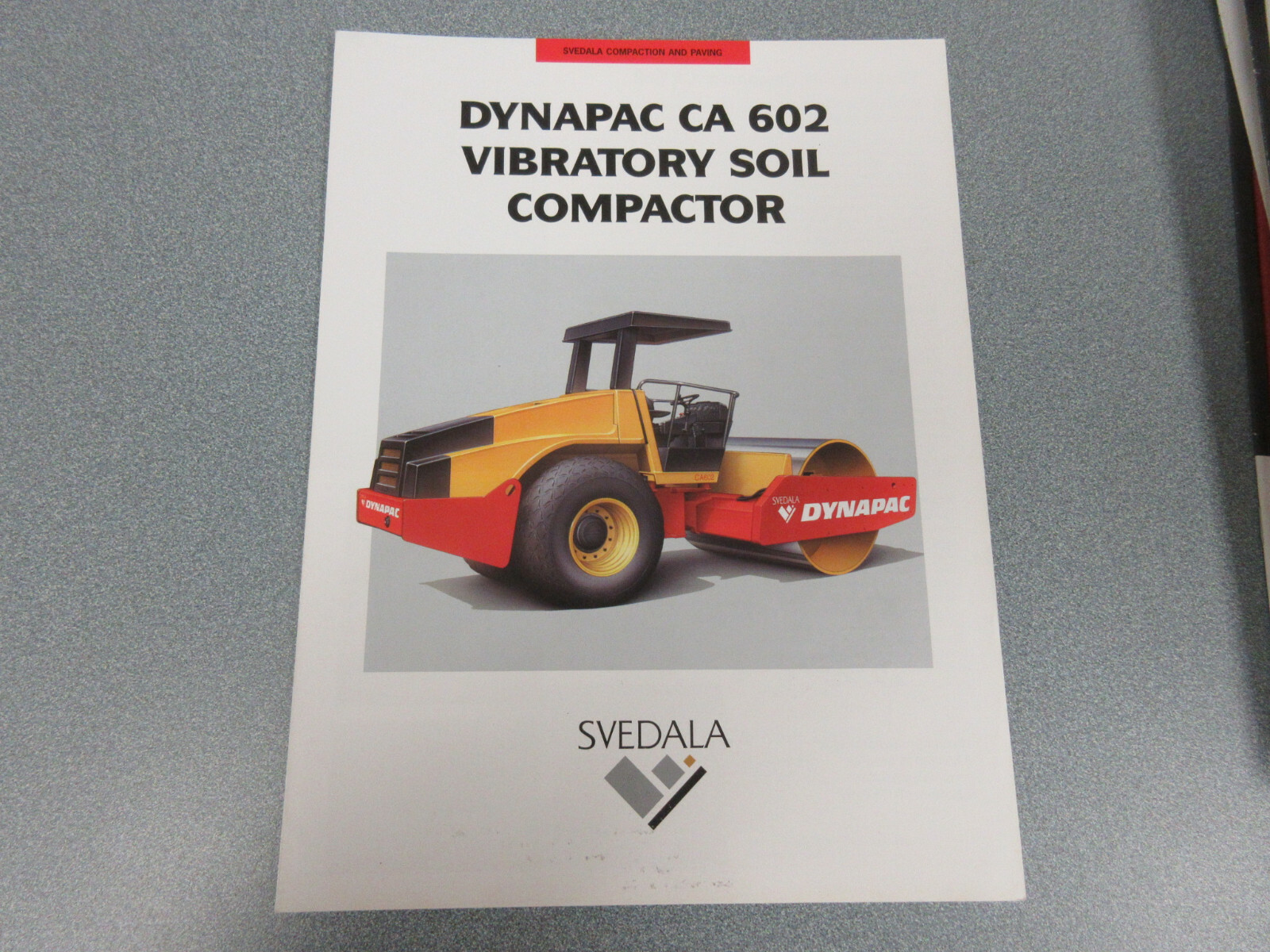 Dynapac CA602 Roller Compactor Brochure 4 Page