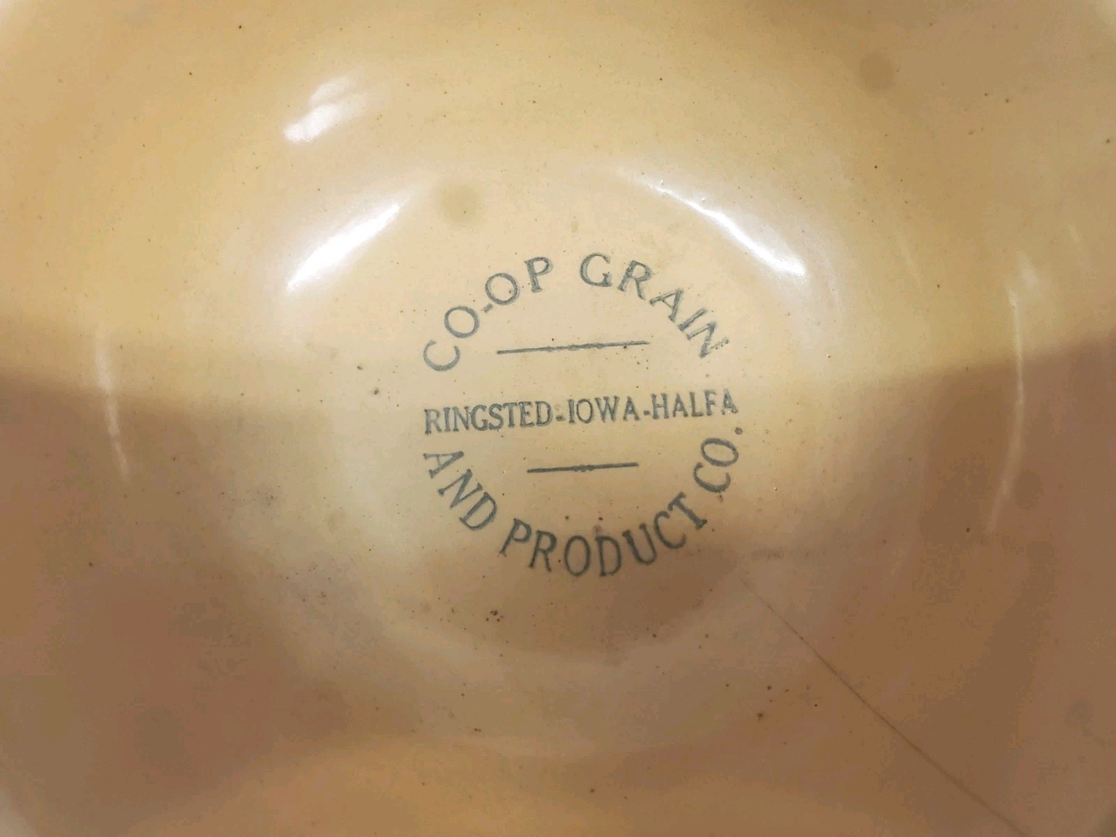 9″ Stoneware Bowl Co-op Grain And Product Company Ringstead Halfa Iowa Cracked