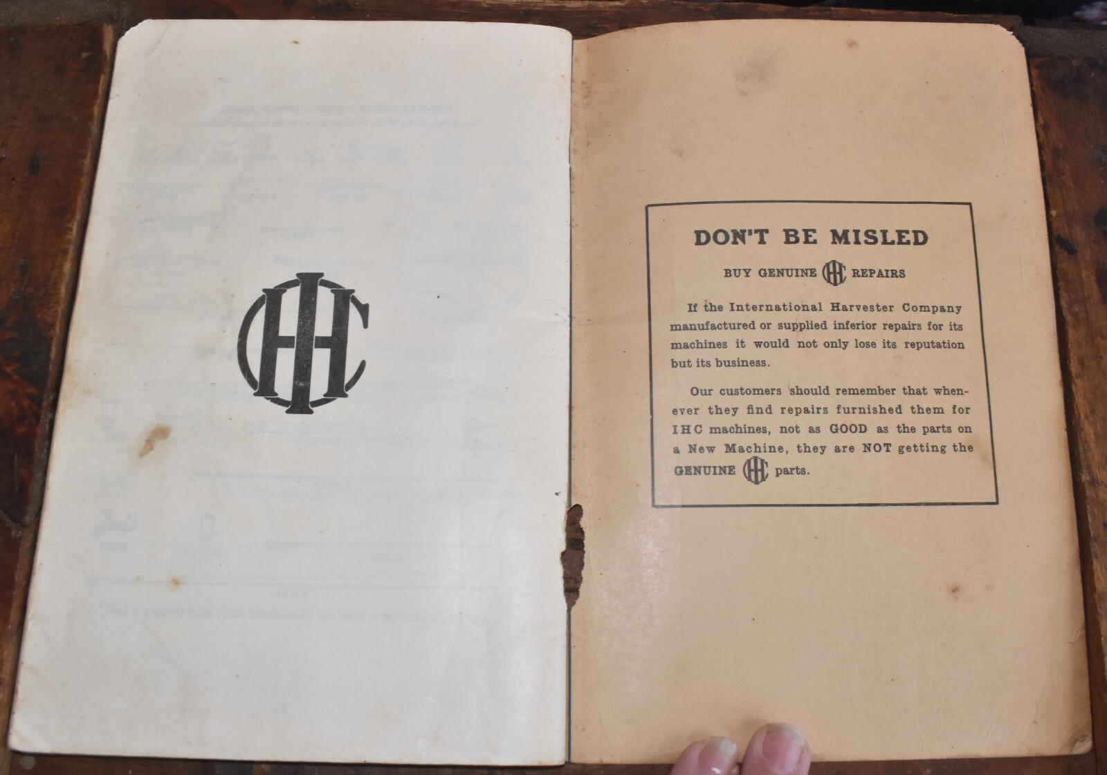 McCormick Deering International Harvester Enclosed Gear Tractor Binder 4E Manual