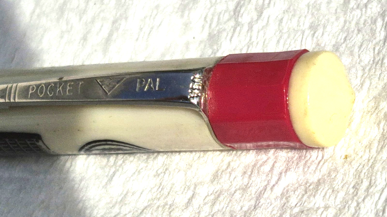 “Sorensen’s CATTLECRUISERS * Phone CH 6-2276/3357 * Albin, Wyo.” Bullet Pen