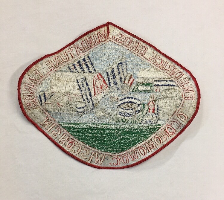 Vintage Patch Fredrick Bros Miniature Farms Oconomowoc, Wi. Large 9″ X 7 1/2″