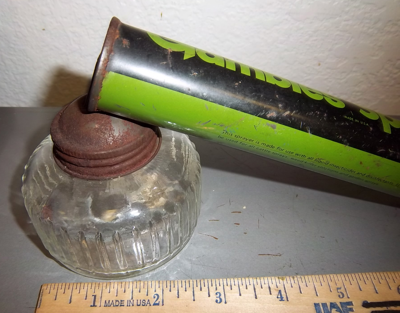vintage GAMBLES sprayer, wood handle & glass container, great colors!!