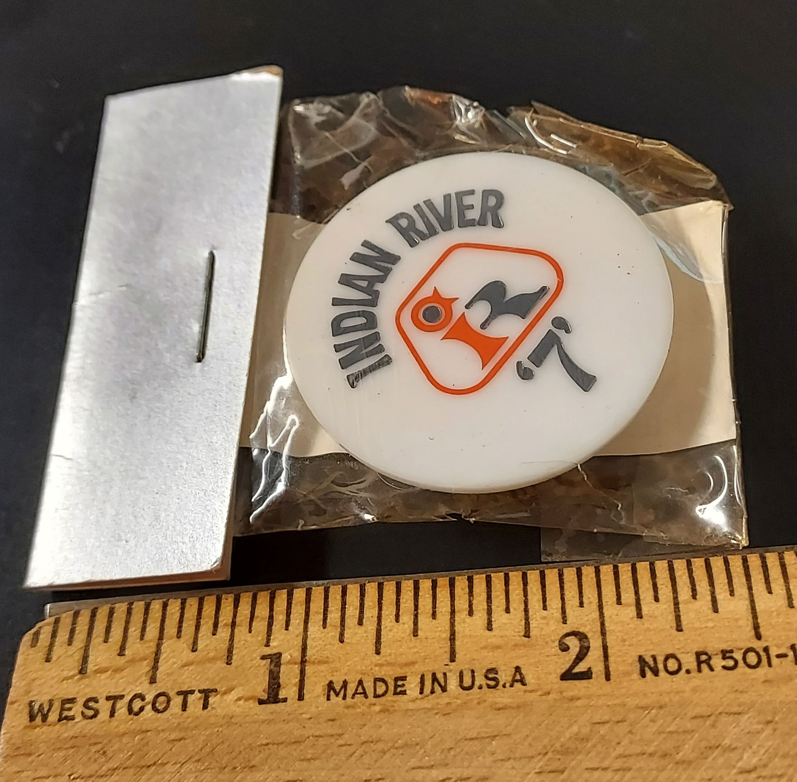 Vtg Adv Promo Plastic Bottle Cap – Indian River 7 – Poultry – Aviagen – NIP