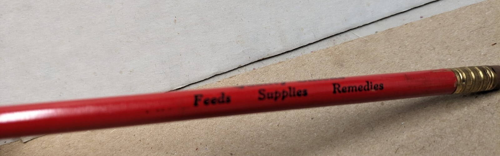 Vintage Leo’s Hatchery Leo Eischeid, Prop. Elgin NE Pencil Quality Chicks Feeds