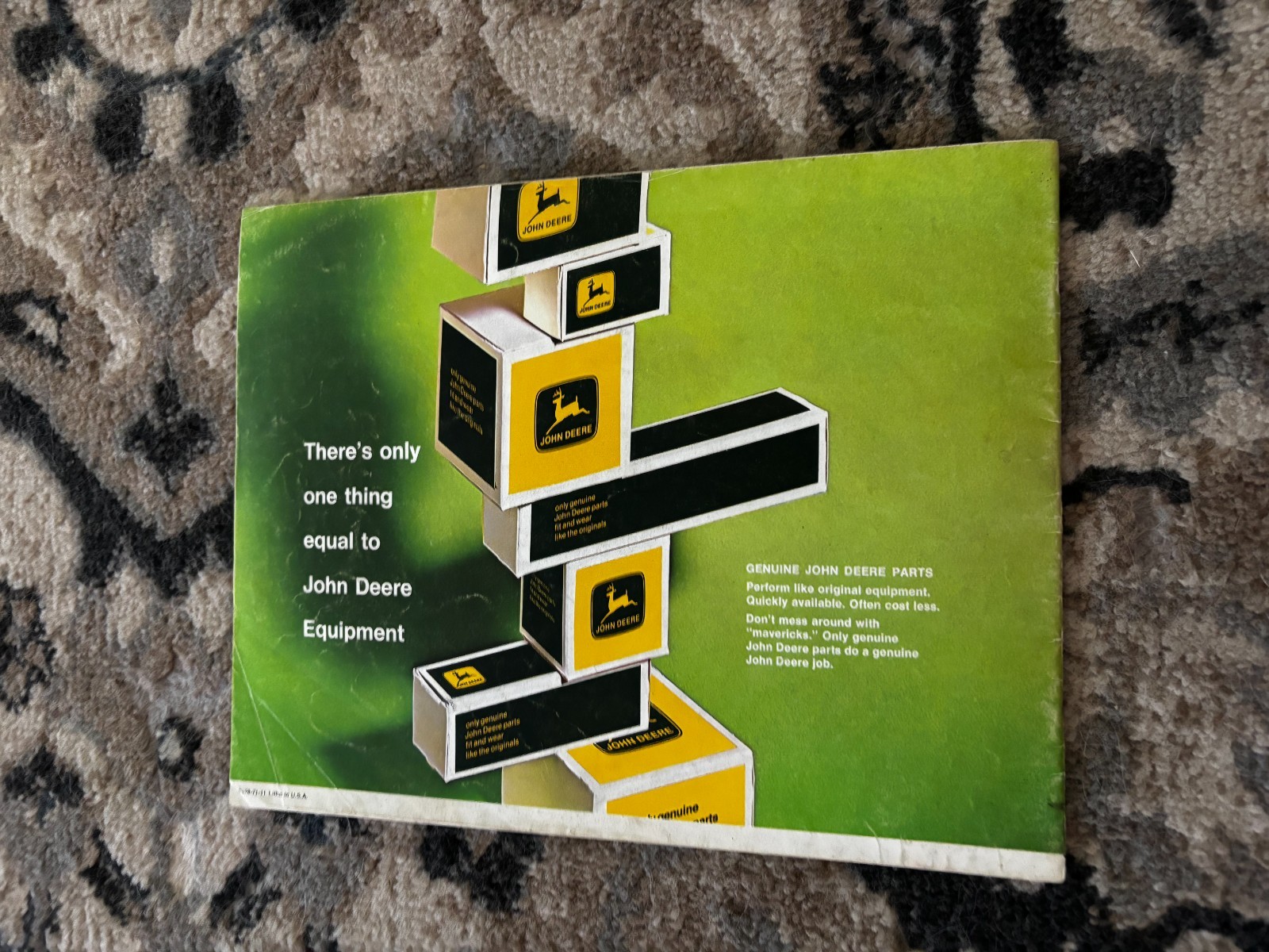 John Deere Material Handling & Feeding Equipment For 1971 Brochure DCPA26