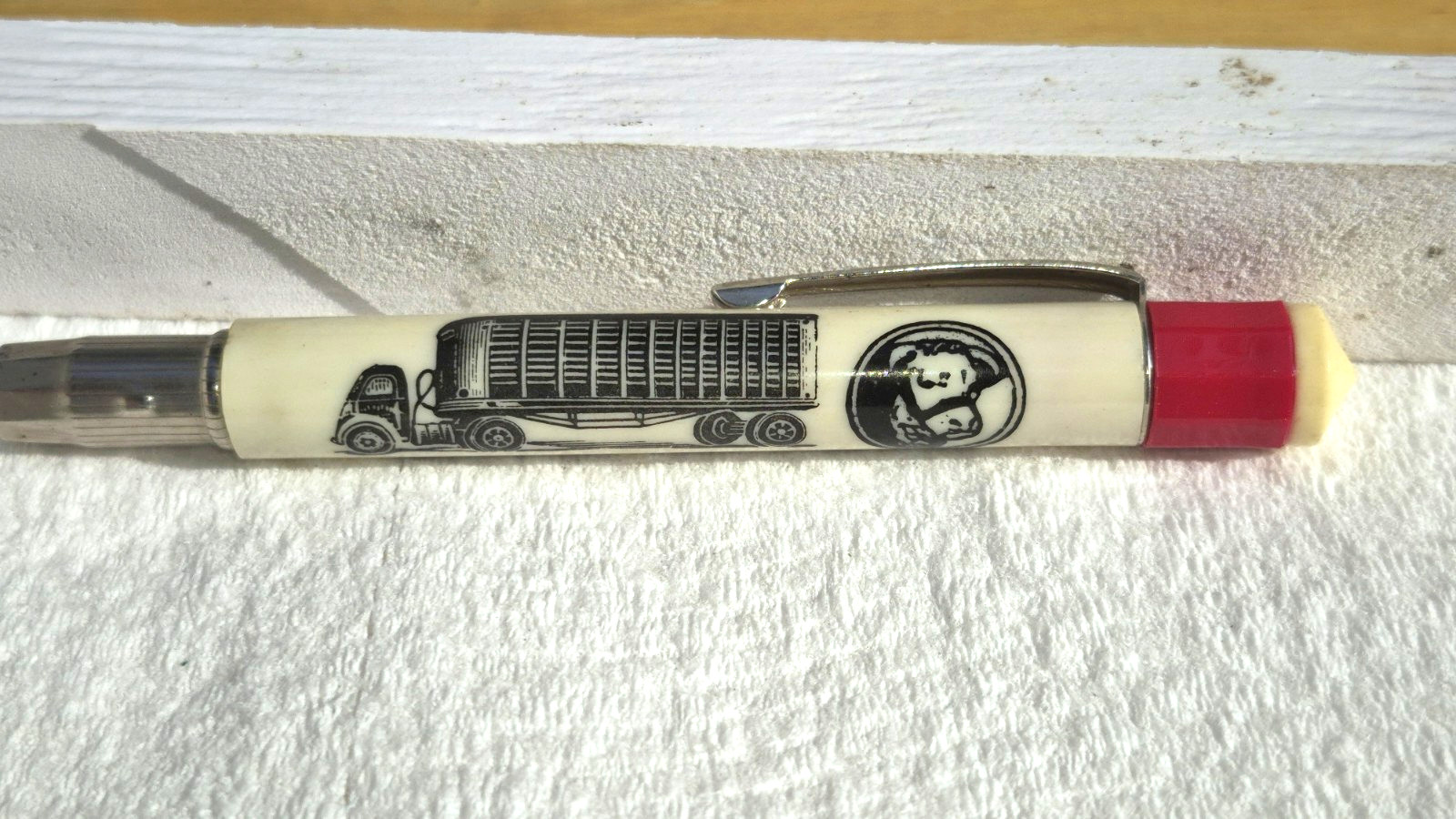 “Sorensen’s CATTLECRUISERS * Phone CH 6-2276/3357 * Albin, Wyo.” Bullet Pen
