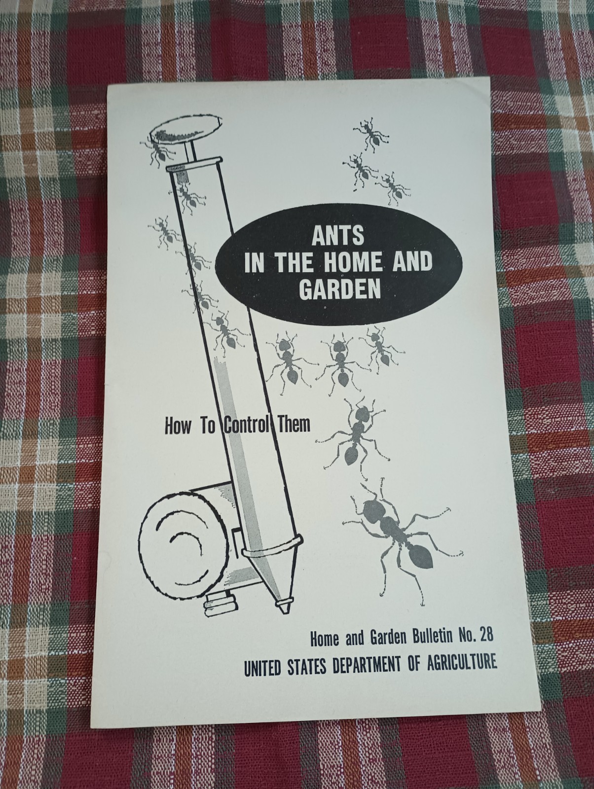 Vintage Garden & Agriculture Pamphlet Lot USDA Extension Lawn Weeds Roses