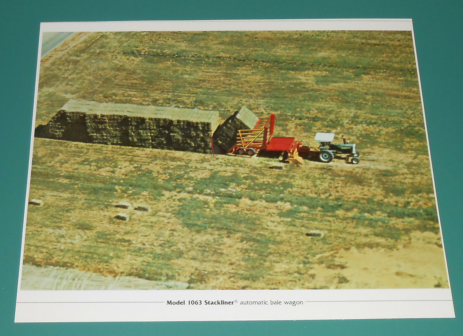 Vintage 1980s NEW HOLLAND Model 1063 Stackliner Farming Photo Ad Lancaster PA