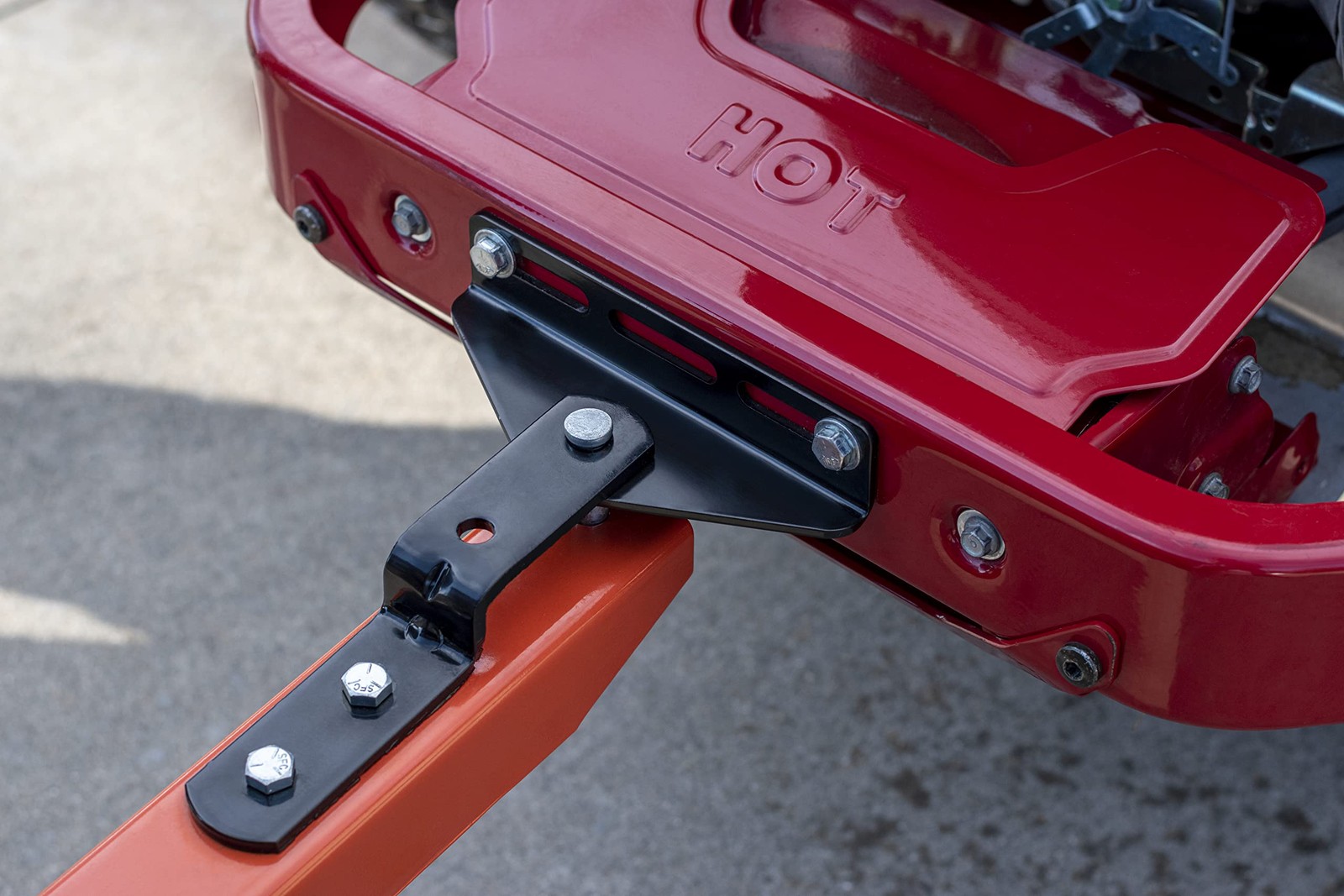45-0596 Zero Turn Mower Hitch Kit Black