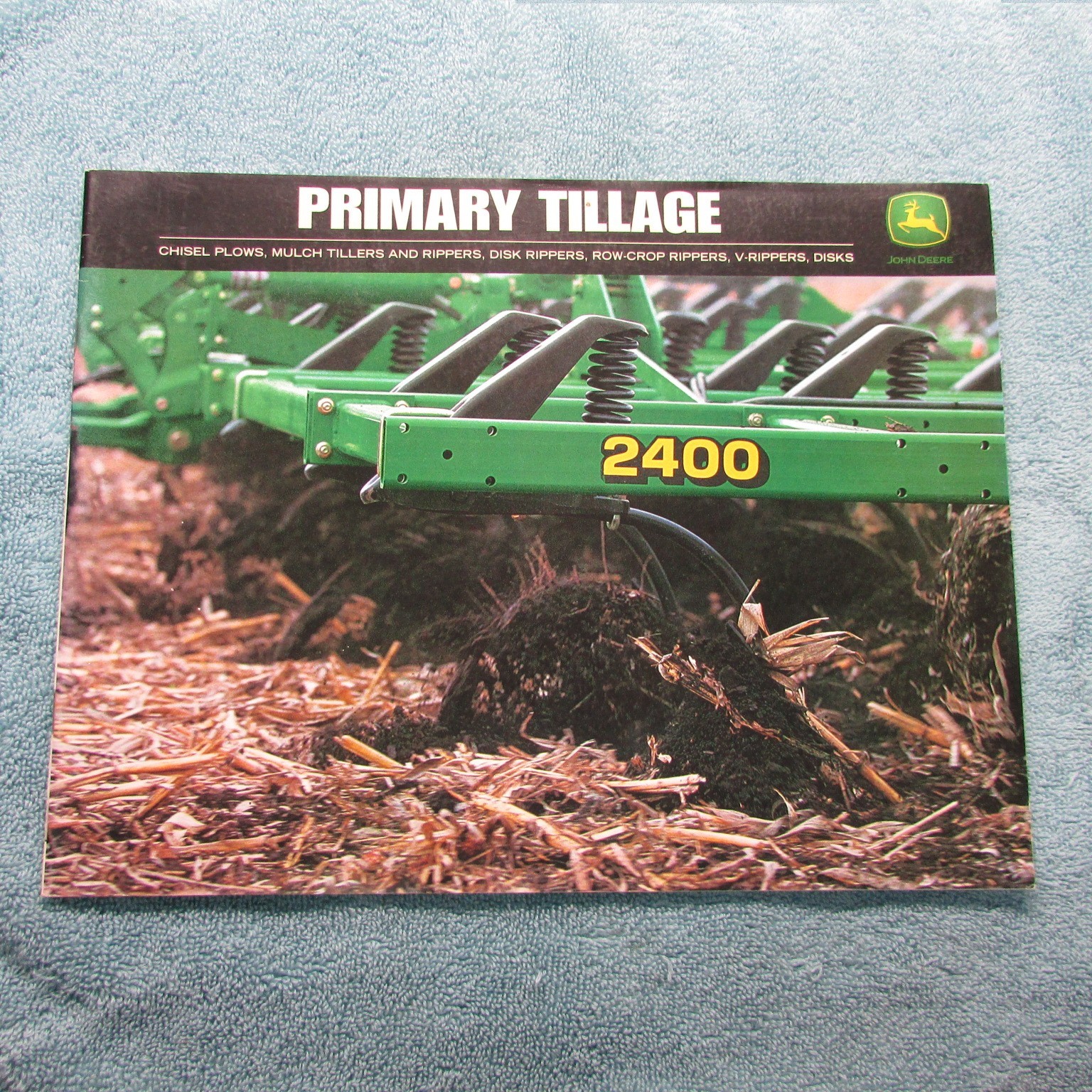John Deere Brochure: Primary Tillage 2003