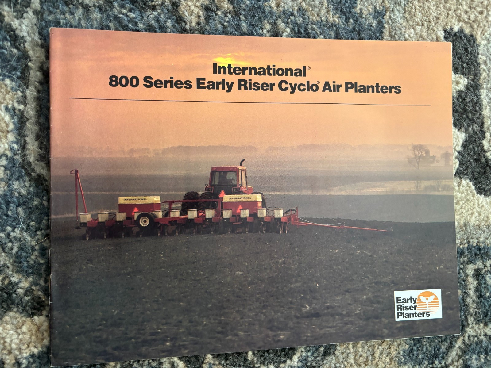 International Harvester 800 Series Planters For 1984 Brochure AMIL26