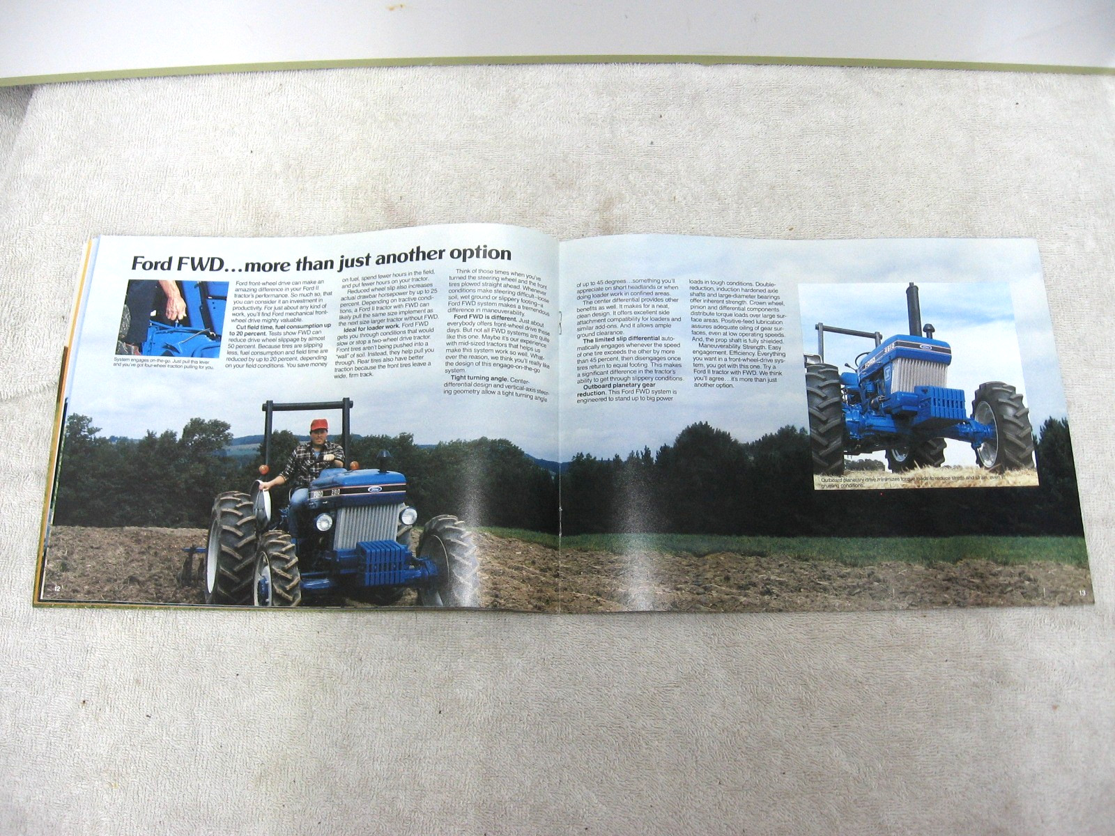 VINTAGE 1987 FORD TRACTOR 32 – 52 HP BROCHURE 2810 2910 3910 4610