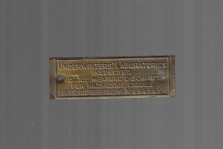 VINTAGE BRASS LABEL UNDERWRITERS’ LABORATORIES Hazardous Liquids Emblem metal