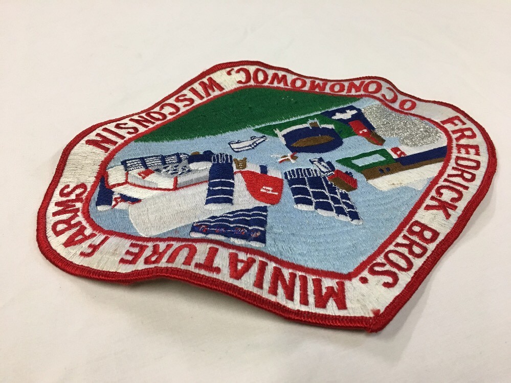 Vintage Patch Fredrick Bros Miniature Farms Oconomowoc, Wi. Large 9″ X 7 1/2″