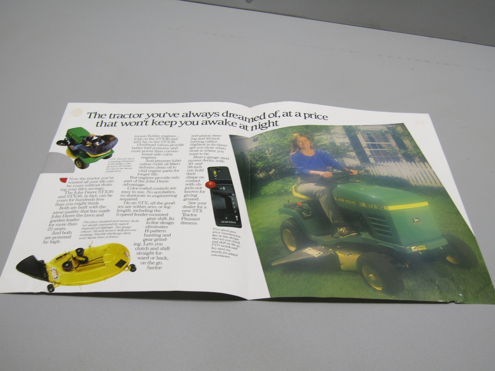 JOHN DEERE SUBURBAN TRACTORS STX30 STX38 DEALER SALES BROCHURE UNKNOWN YEAR