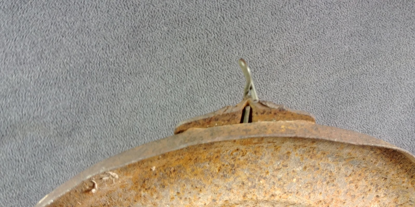 1890s Metal Top P&O Parlin & Orendorff Plow Picture Part Unknown Antique 9 3/4″