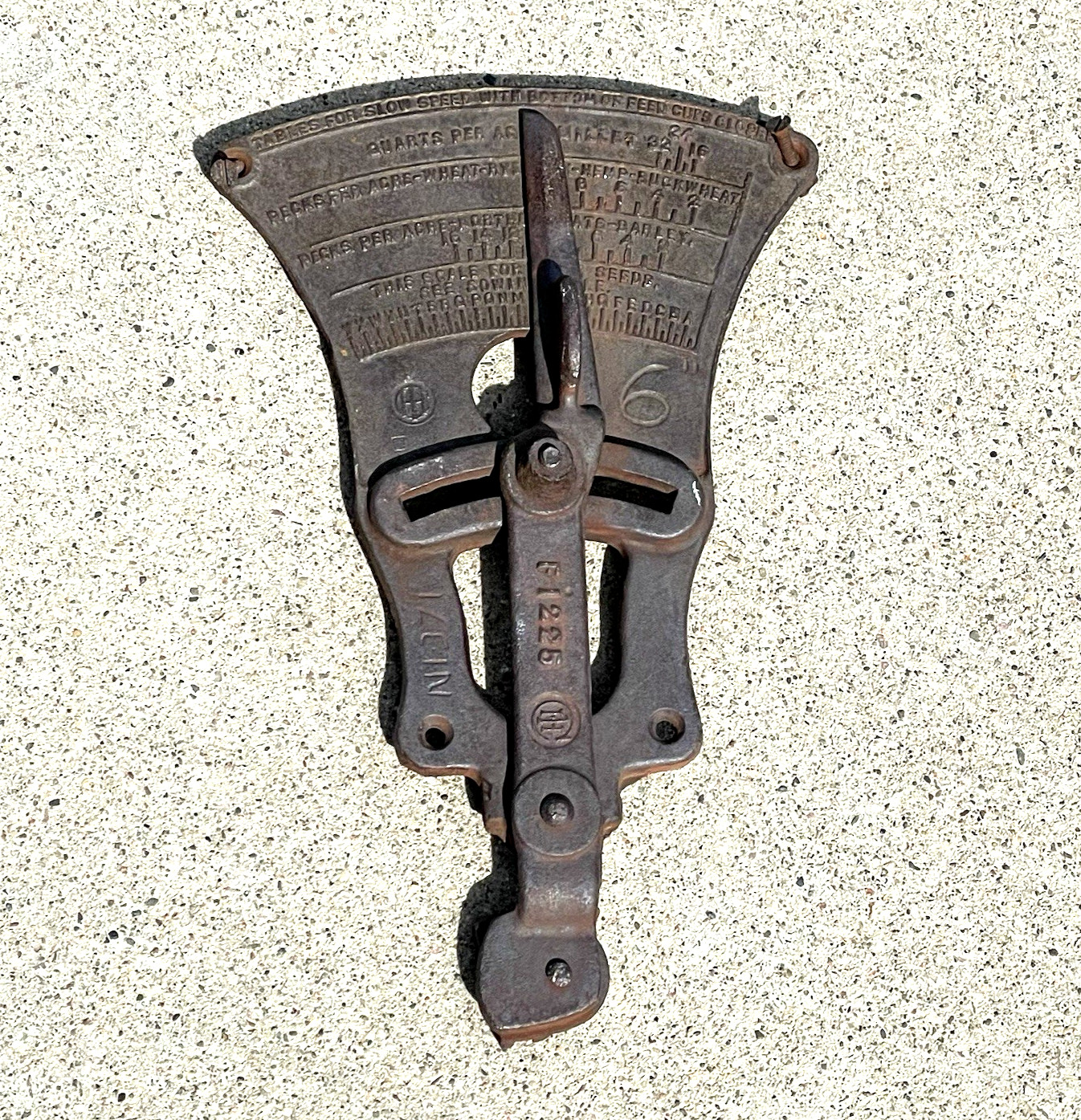 Vintage IHC International Grain Drill Seeder Adjuster Cast Iron F1225 N1371 READ