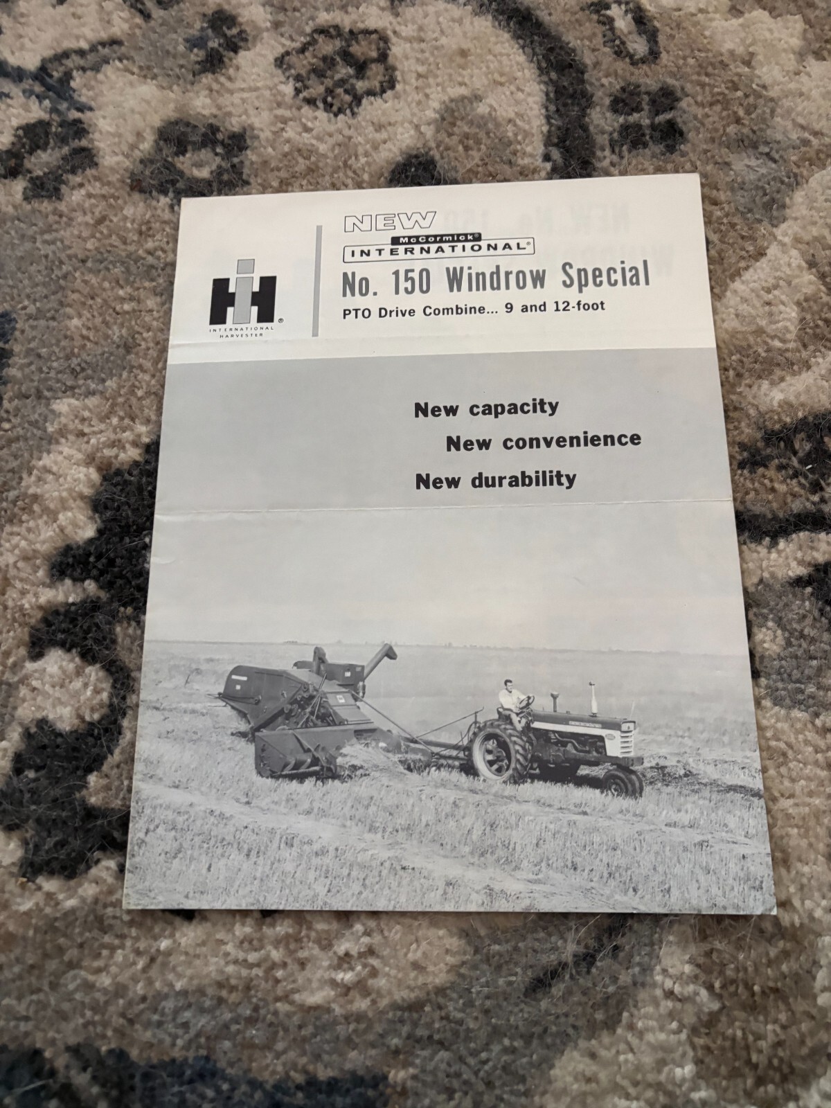 International Harvester No. 151 Windrow Special Combine Brochure FCCA25