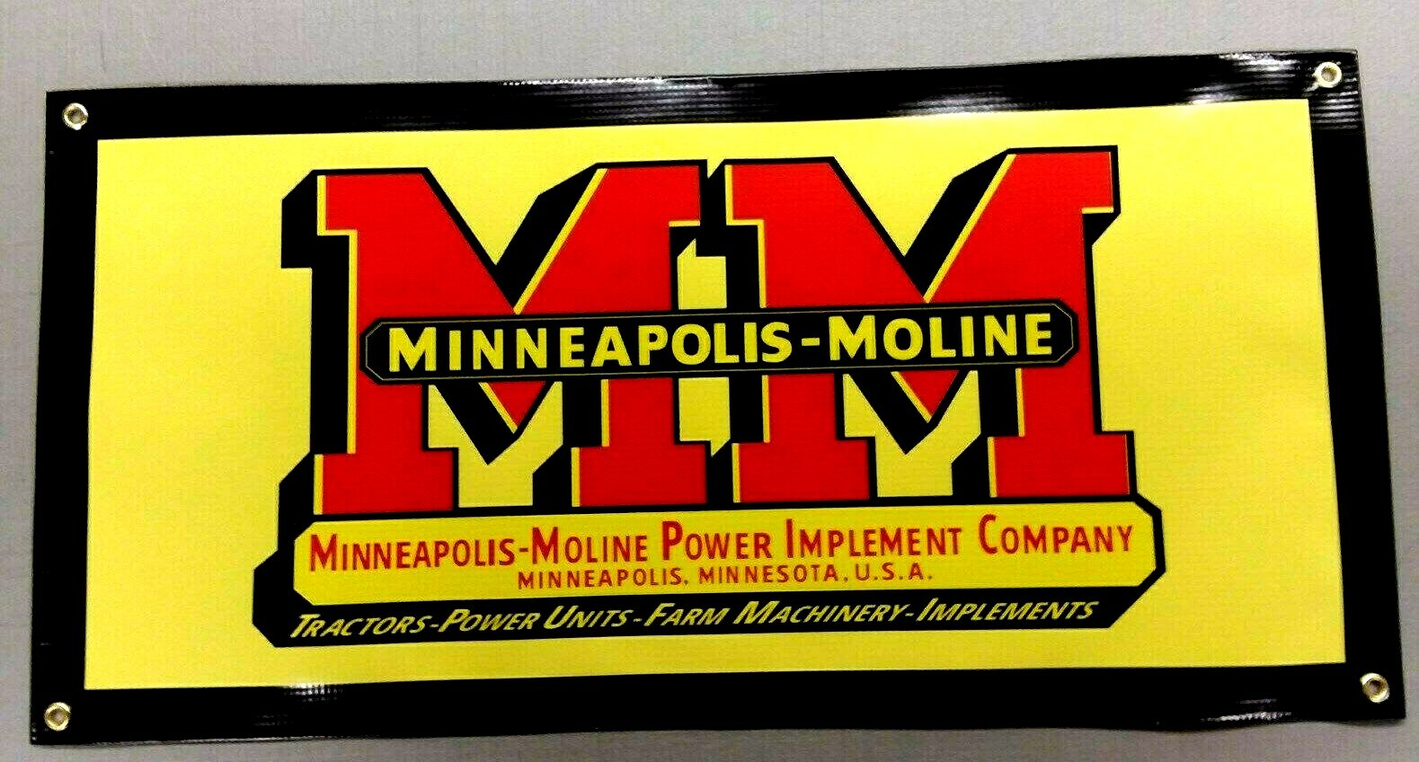 MINNEAPOLIS-MOLINE BANNER – 48″ X 24″