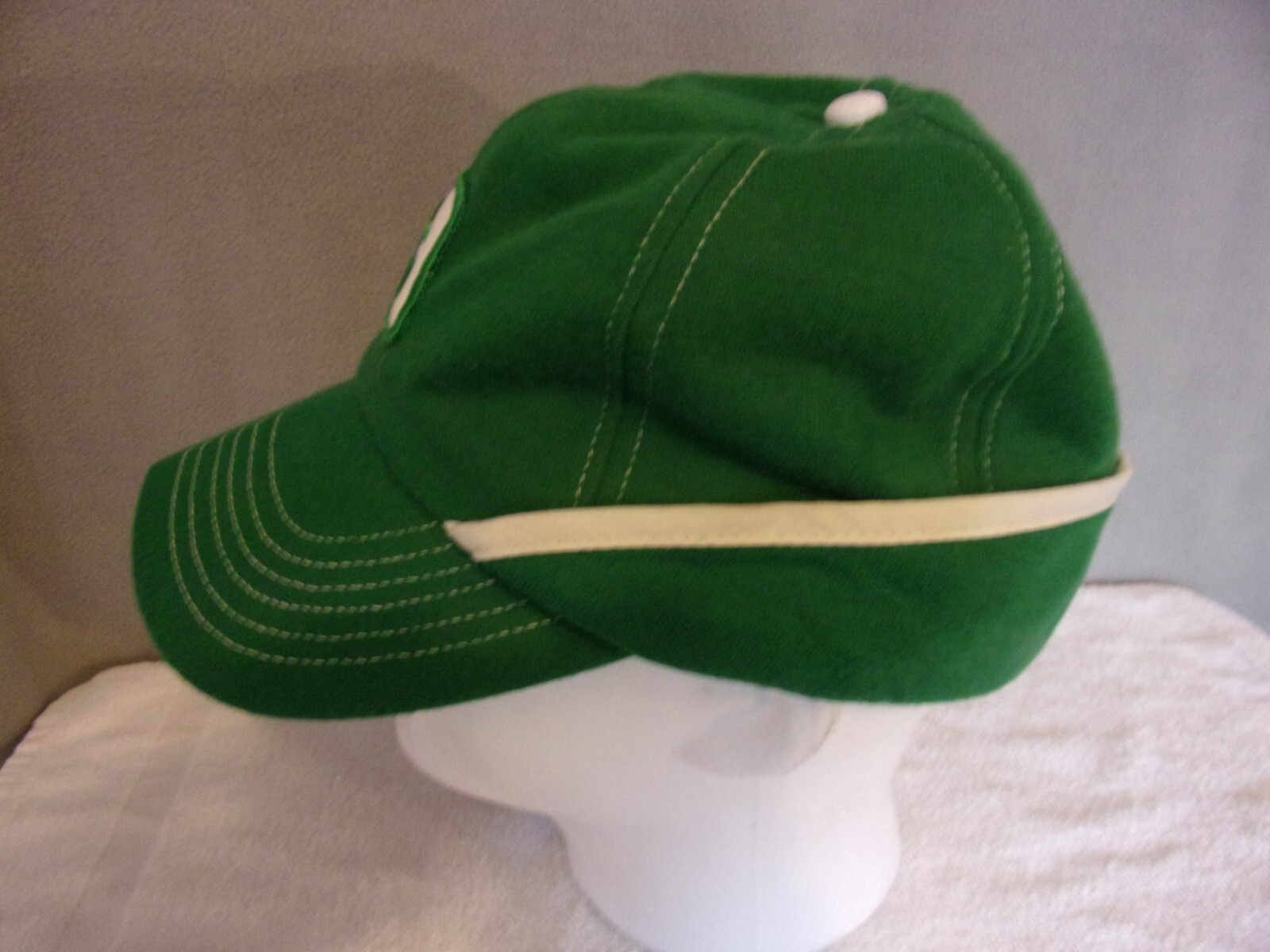 Vintage ~ “Pioneer Seed” Ear Flap Farmer Hat Trucker Cap Medium by Swingster USA
