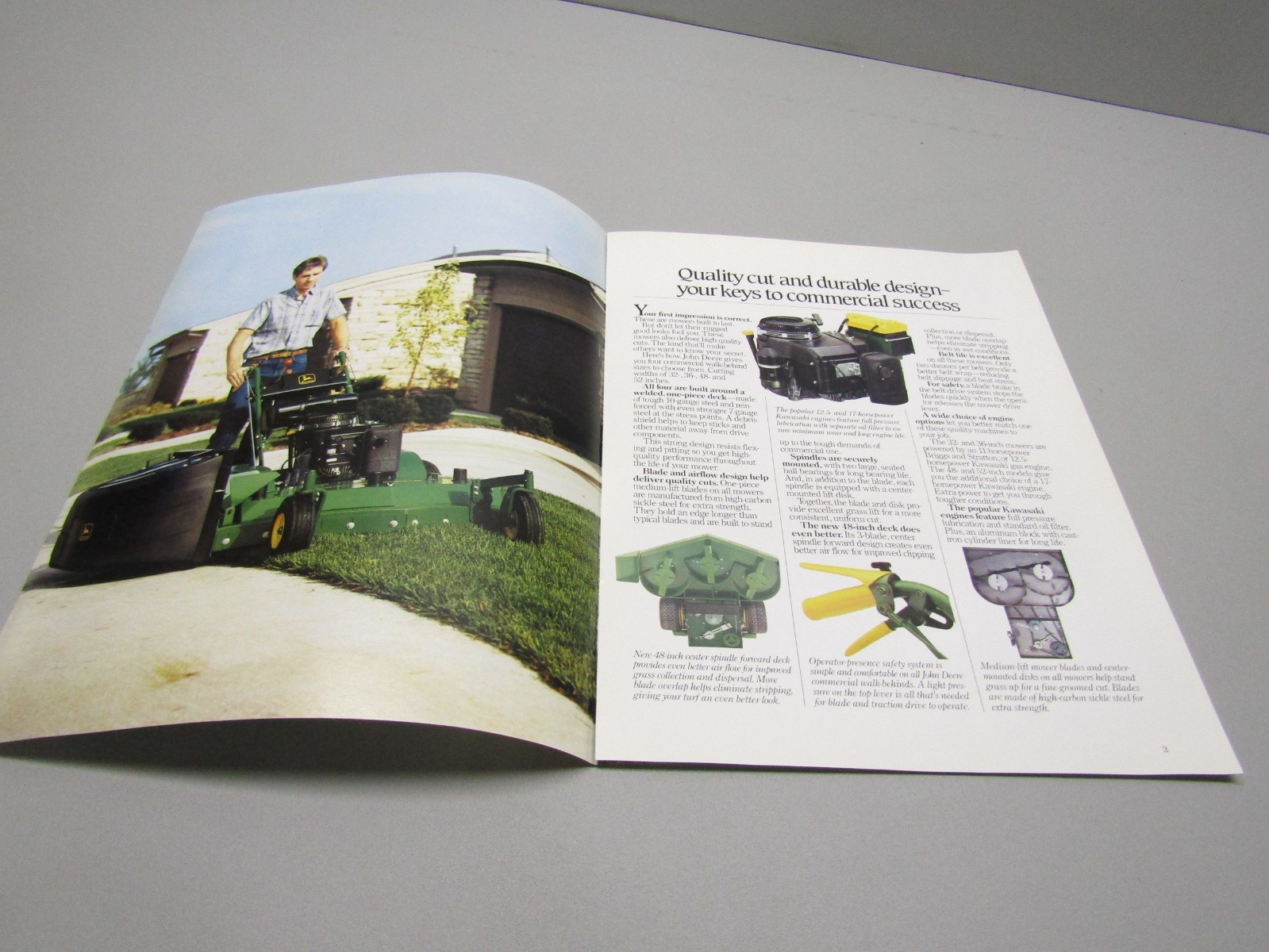 JOHN DEERE COMMERCIAL WALK BEHIND MOWERS DEALER SALES BROCHURE UNKNOWN YEAR