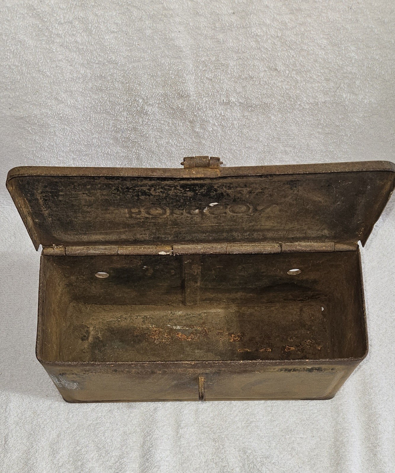 Vintage Fordson Tractor Tool Utility Box Embossed Lid Locking Clasp Early 1900’s