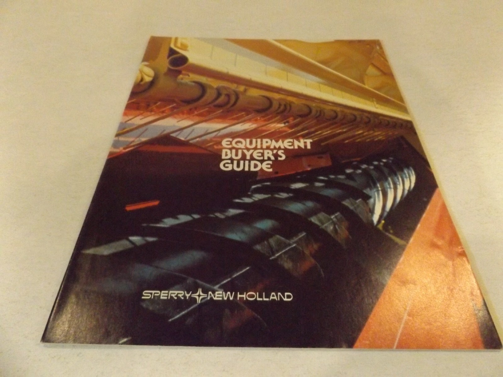 1980 SPERRY NEW HOLLAND EQUIPMENT BUYER’S GUIDE , LIT # 6175158
