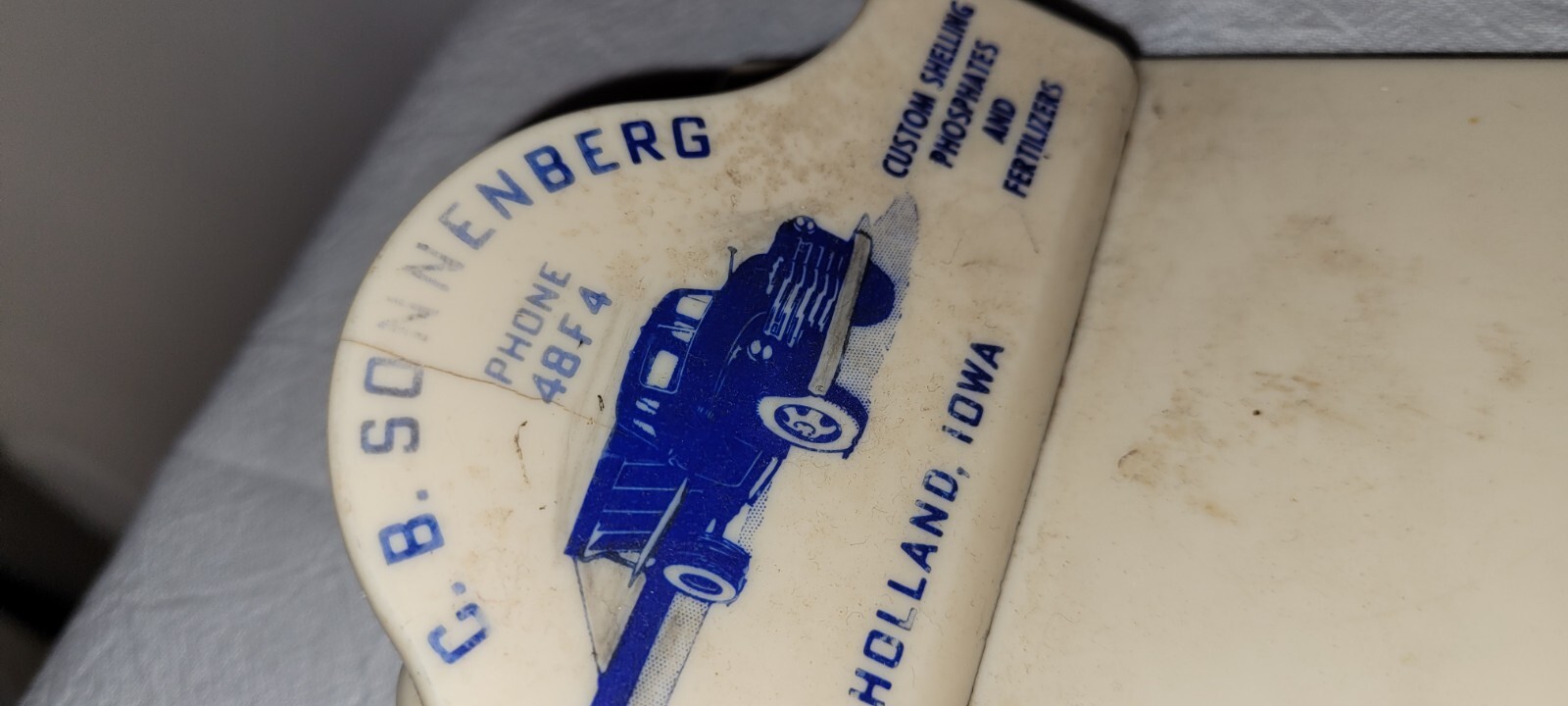 vtg C.B. SONNENBERG Trucking & Tiling HOLLAND IOWA Clip Board Plastic 1940’s