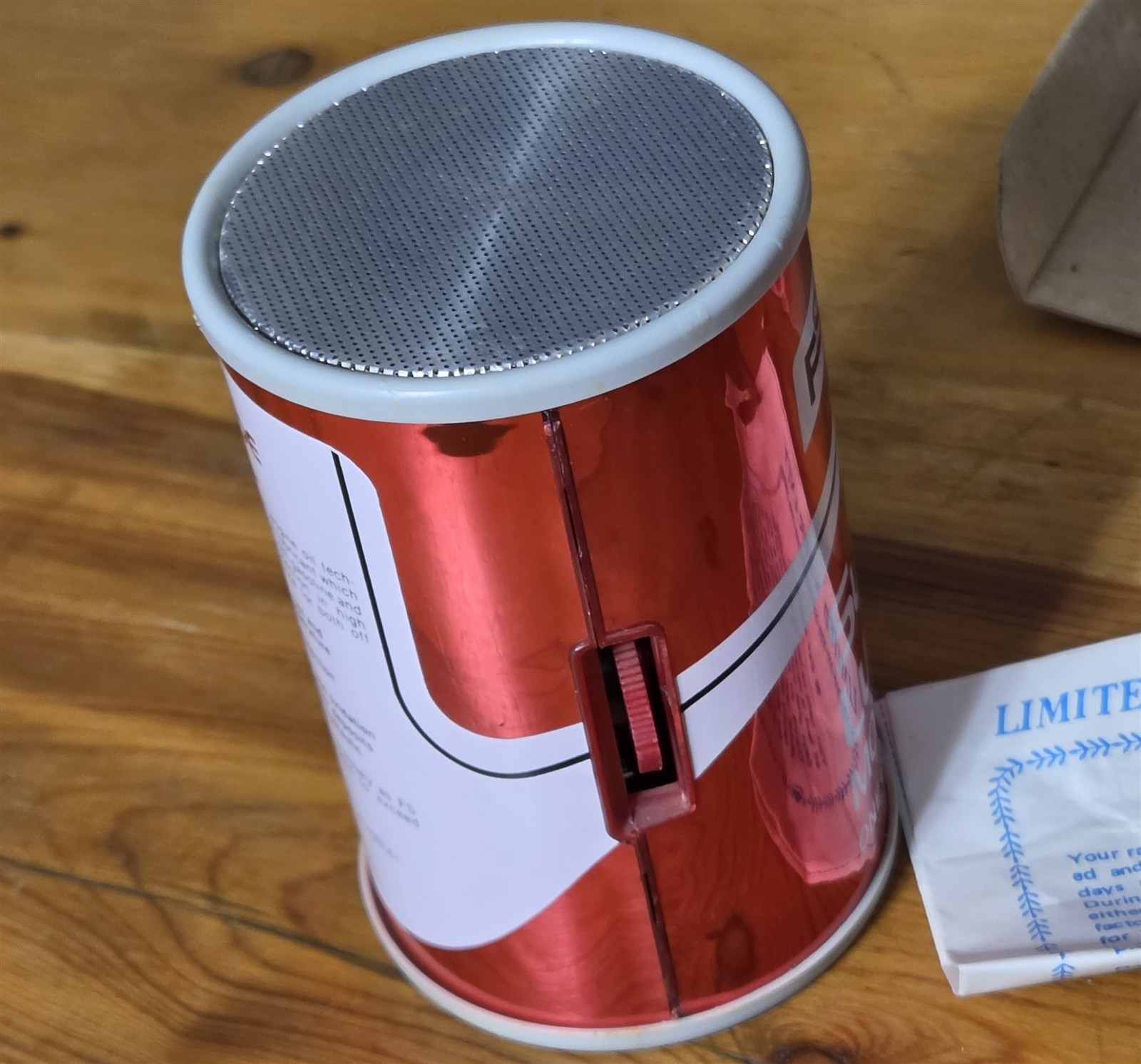 VINTAGE FS NIB SUPER LUBE MOTOR OIL CAN TRANSISTER RADIO TESTED WORKING 5″ TALL