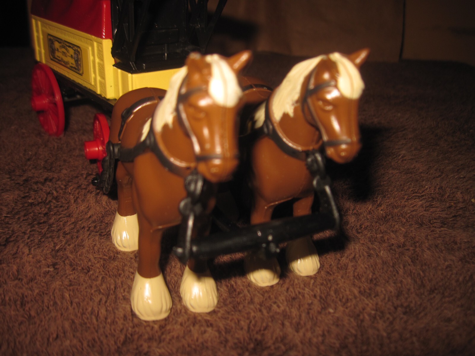 ERTL Farmer’s Almanac Horse and Delivery Wagon, Very Good Condition