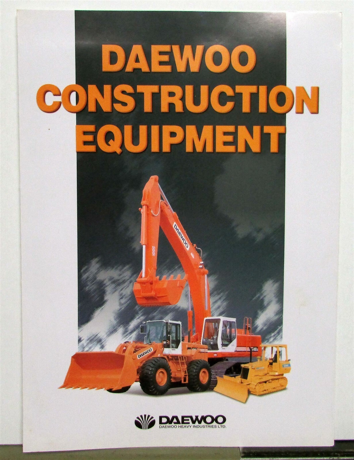 1998 Daewoo Full Line Excavator Crawler Wheel Loader Construction Sales Brochure